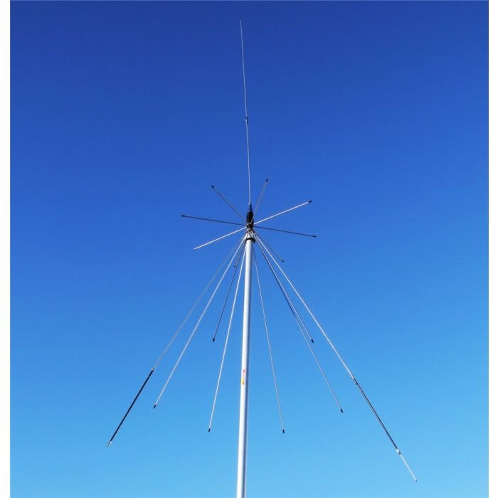 Figure 1 — A wideband discone base antenna, the recommended pairing for the BCD536HP in fixed base/desktop service. Source: buytwowayradios.com.